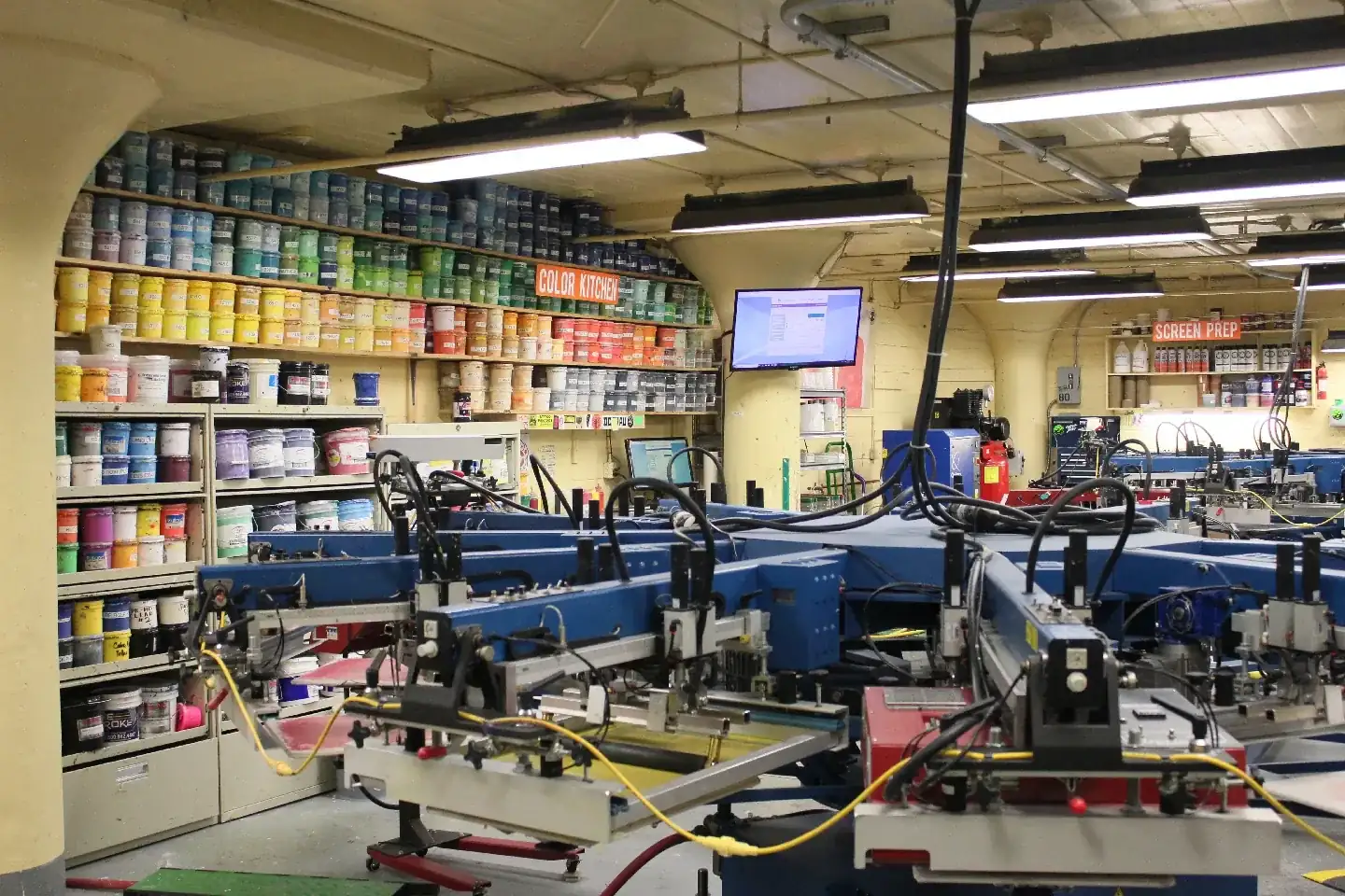 Screen printing production for custom t-shirts — Farnborough UK